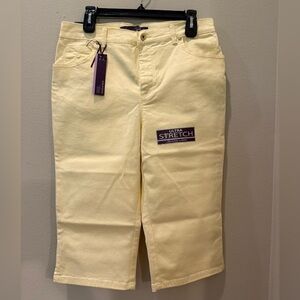 Gloria Vanderbilt Soft Yellow Skimmer with embellished back pockets